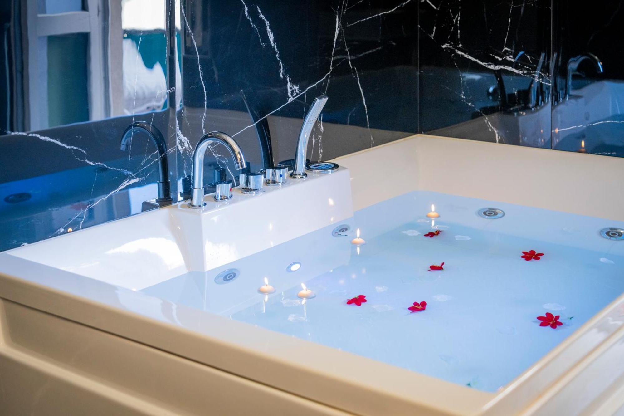 Exclusive With Jacuzzi Between Portofino And 5 Terre キアーヴァリ エクステリア 写真
